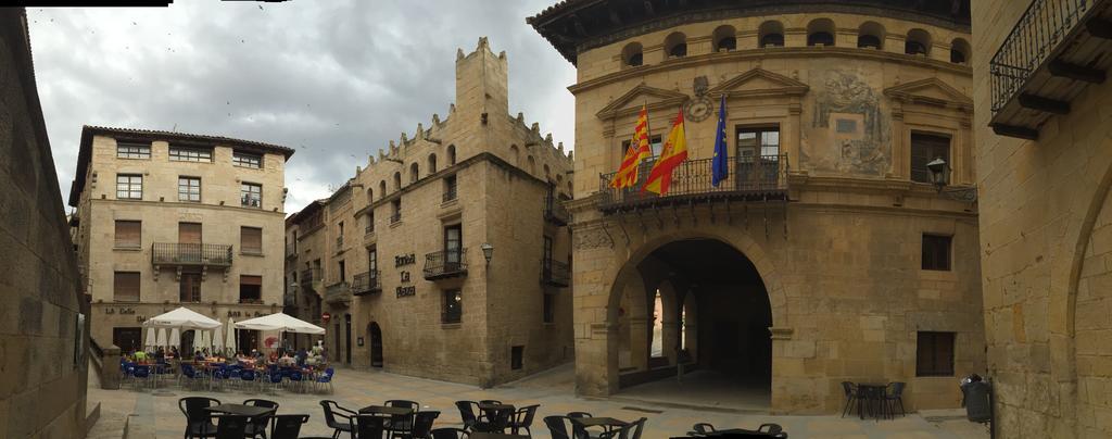 La Casa De Sebastian Guest House Valderrobres Exterior photo